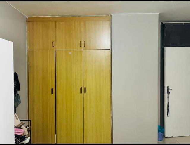 2 BEDROOM FLAT TO LET IN ESPLANADE
